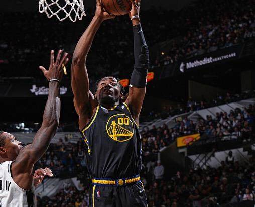 华体会体育迷APP-【现场】核心缺阵小鬼当家 科尔：不可思议的胜利