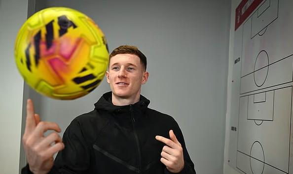 华体会体育迷APP-安德森:若没转会我无法入选英格兰队;赖斯帮我理解中场角色