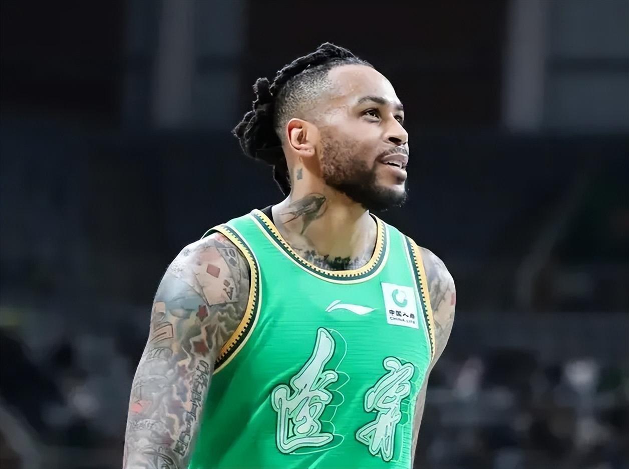 华体会首选平台-乌戈上任盘活4将！莫兰德统领内线，付豪效率暴涨，2后卫打成主力